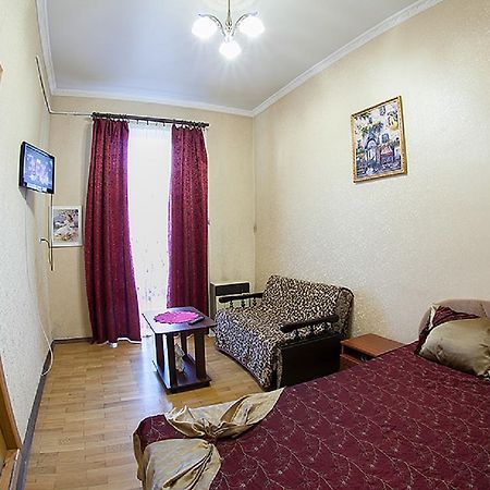 Квартира Подобово На Вулиці Чорновола 31 Біля Форуму У Місті Львові Біля Малевича Εξωτερικό φωτογραφία